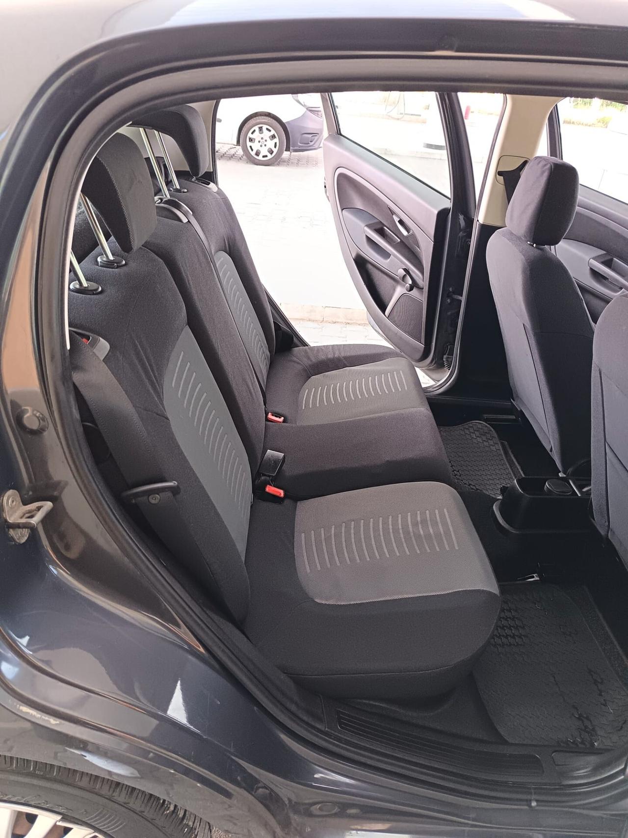 Fiat Grande Punto 2008 1.2BENZINA 65 CV 5 PORTE 160.0000KM OCCASIONE NEOPATENTATI