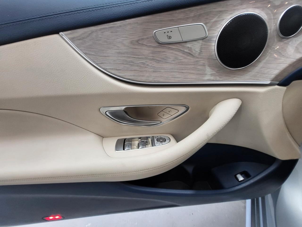 Mercedes-benz E 220 d 4Matic Premium Plus