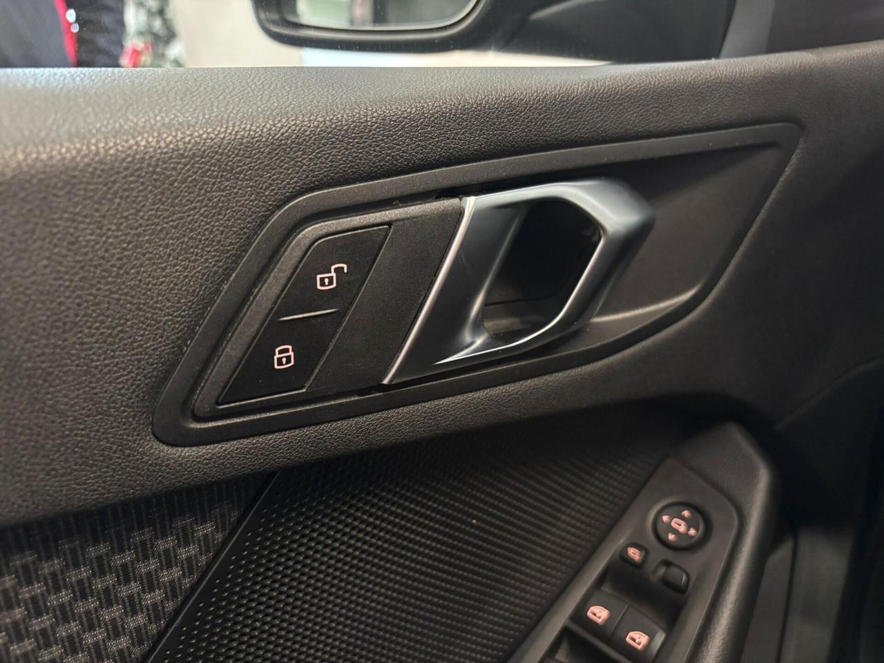 Bmw 116d 5p. Business Advantage 1.5 116CV Tetto Apribile