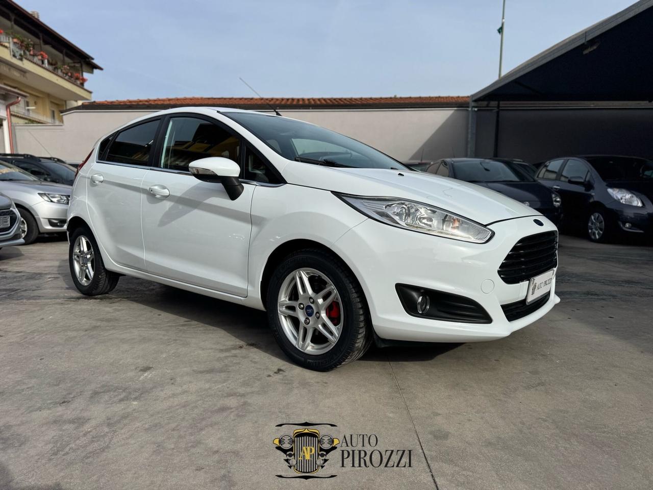 FORD FIESTA 1.4 BENZ/GPL ANNO 2014 CON 140MILA KM