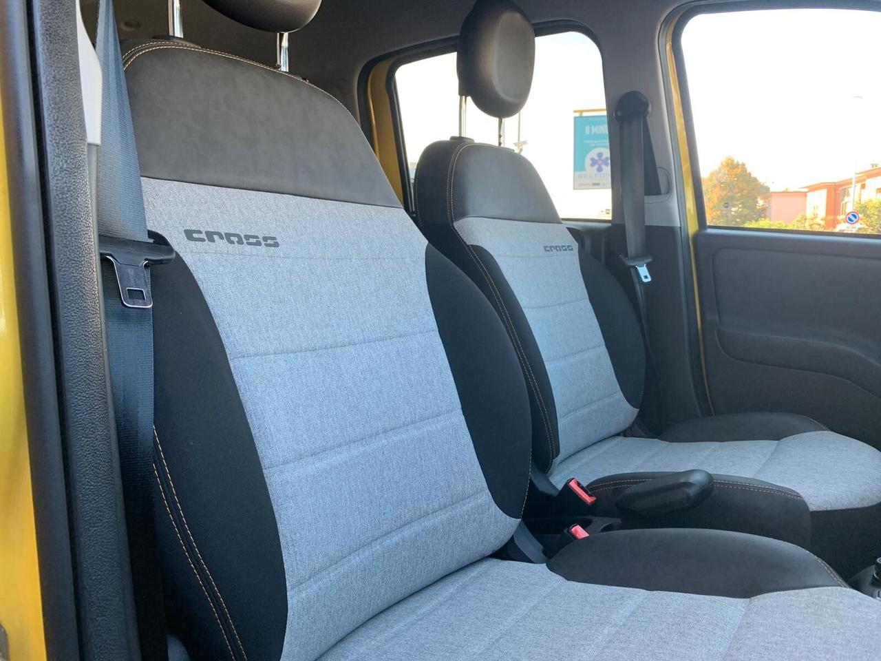 Fiat Panda 1.0 FireFly Hybrid CityCross 5p. Unicop.