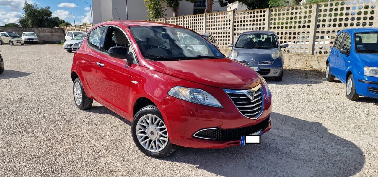 Lancia Ypsilon 0.9 TwinAir 85 CV Metano Ecochic Elefantino