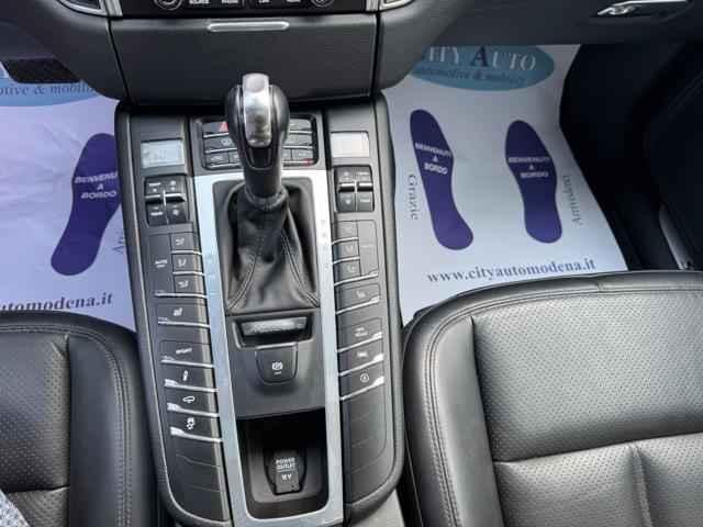 PORSCHE Macan 3.0 Diesel S 250CV