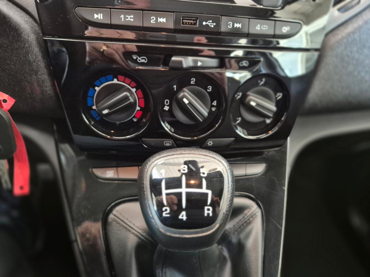 Lancia Ypsilon 1.2 69 CV 5 porte Elefantino Blu