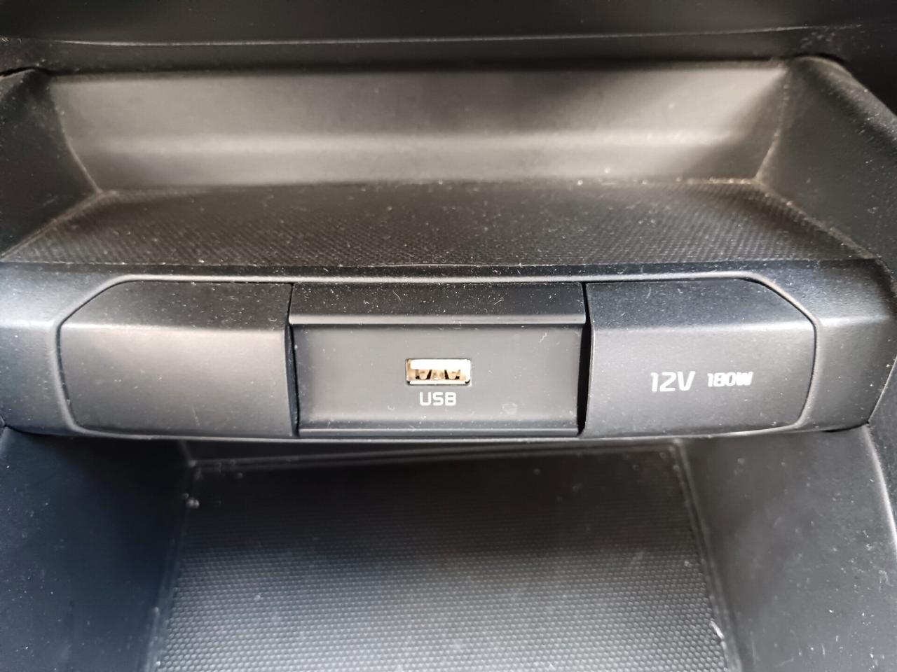 Kia Stonic 1.2 DPI 84CV GARANZIA FINO AL 2029