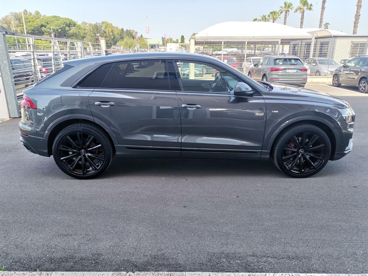 Audi Q8 50 TDI 286 CV quattro tiptronic Sport