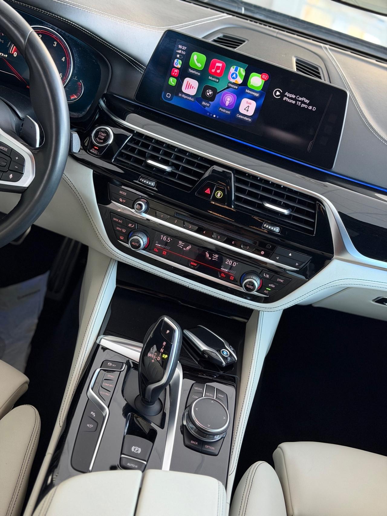 Bmw M550d xDrive Frozen Black Edizione limitata