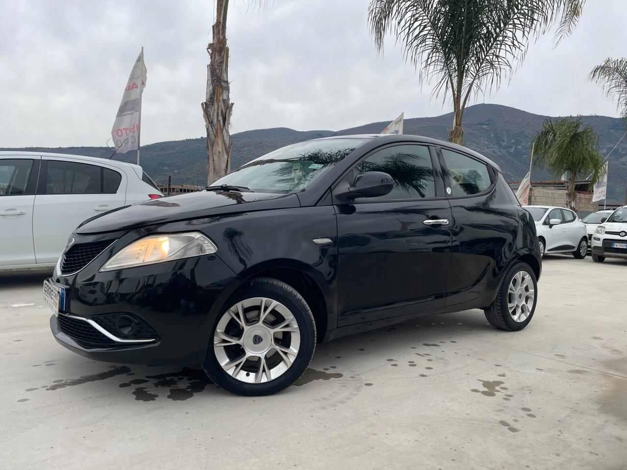 LANCIA YPSILON 2016 1.2 BENZINA/GPL *TETTO