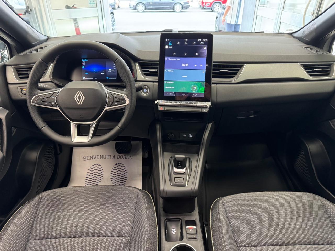 Renault Captur Mild Hybrid 160 CV EDC Techno