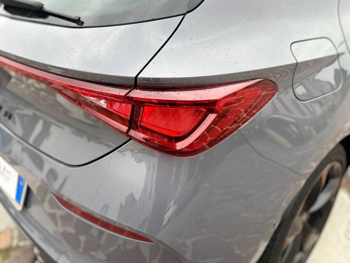 Cupra Leon 1.5 hybrid 150cv dsg