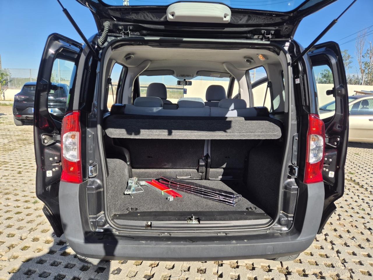 Peugeot Bipper Tepee 1.3 HDi 75 FAP Outdoor