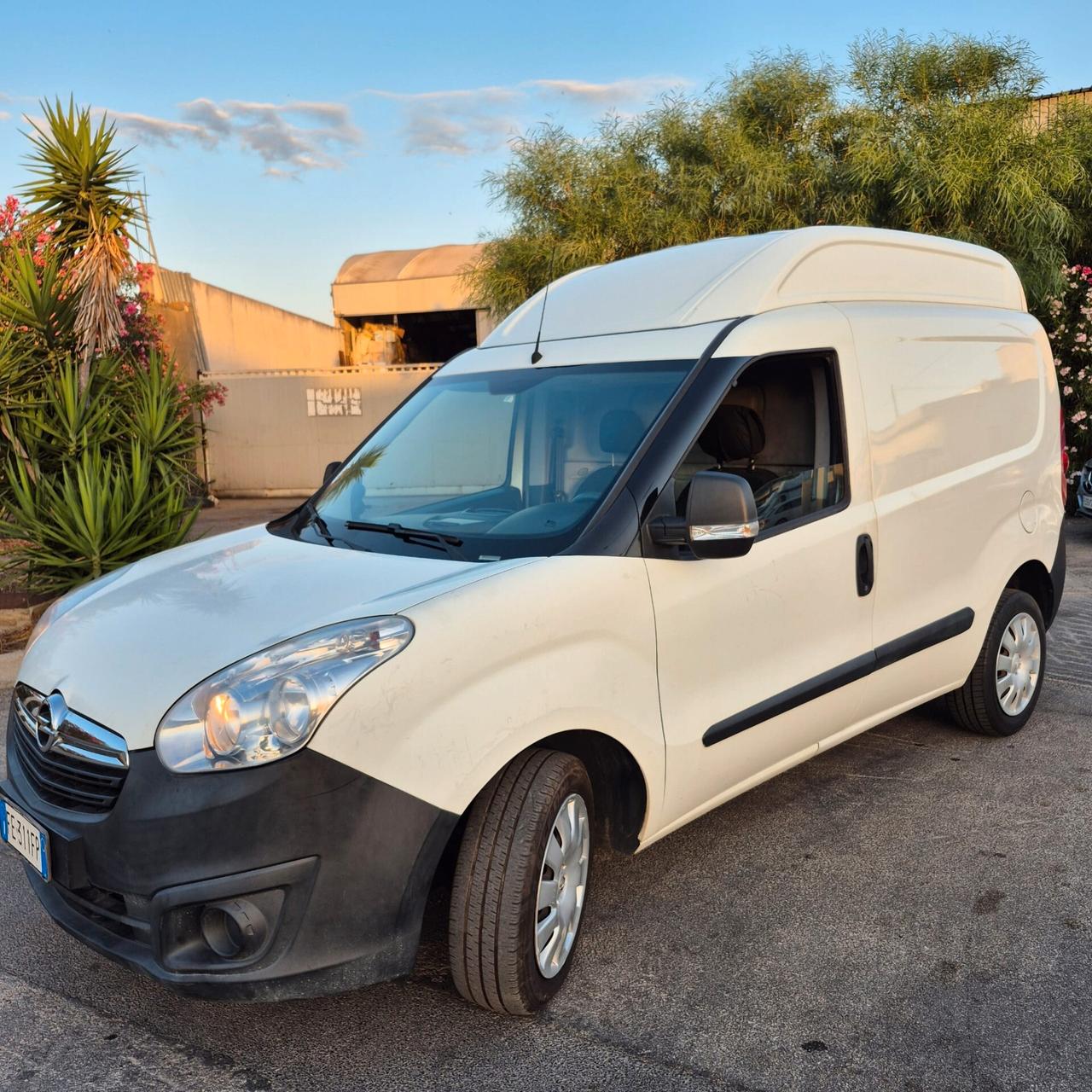 Fiat doblo tetto alto