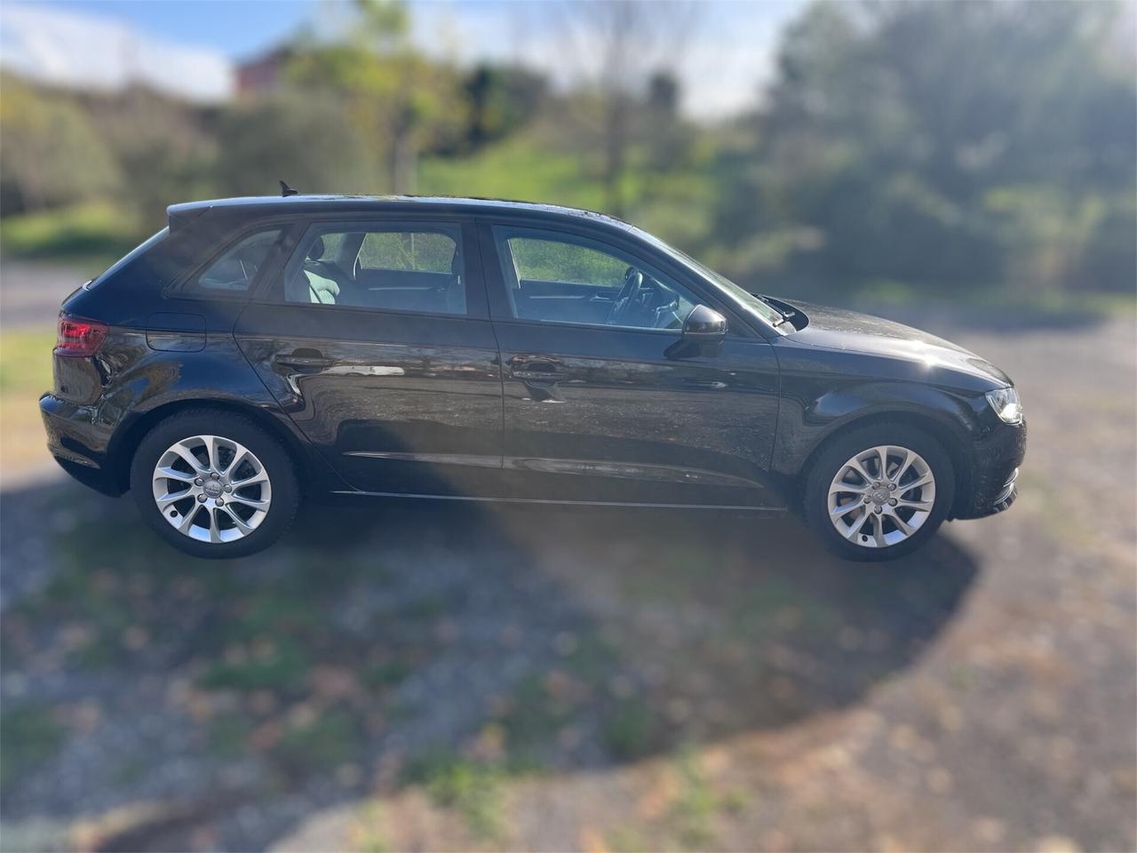 AUDI A3 SportBack 1.6 dci diesel -2016