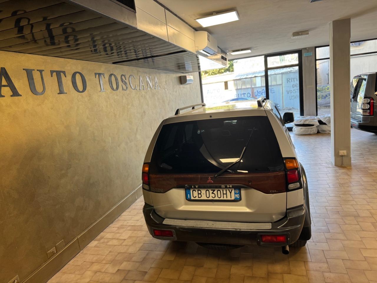 Mitsubishi Pajero Sport 2.5 TDI GLX