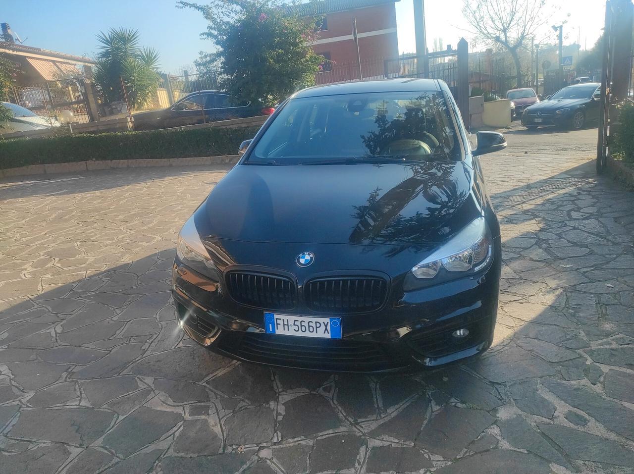 Bmw 2er Active Tourer 216d Active Tourer Advantage