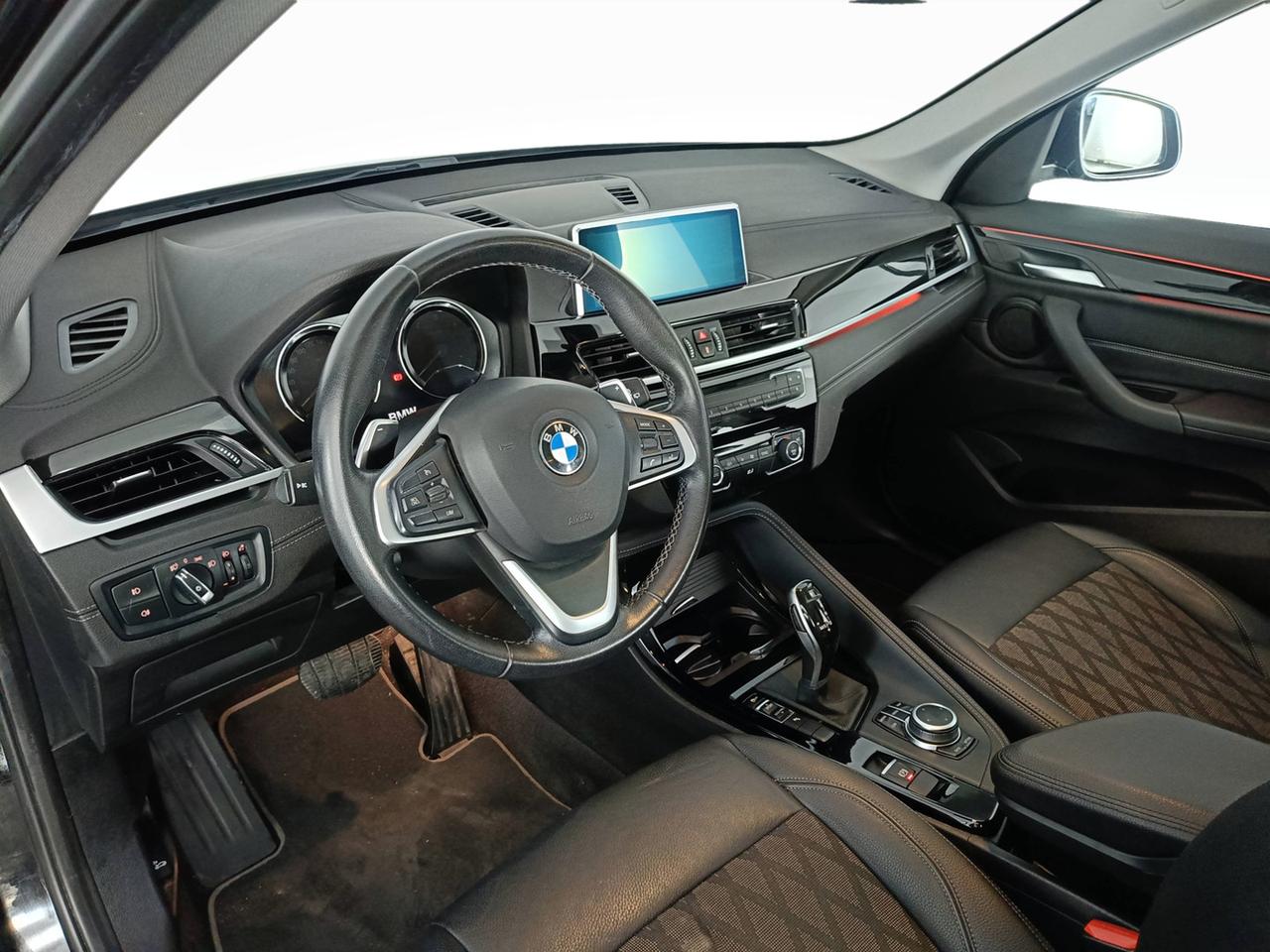 BMW X1 F48 2019 - X1 sdrive18d xLine auto