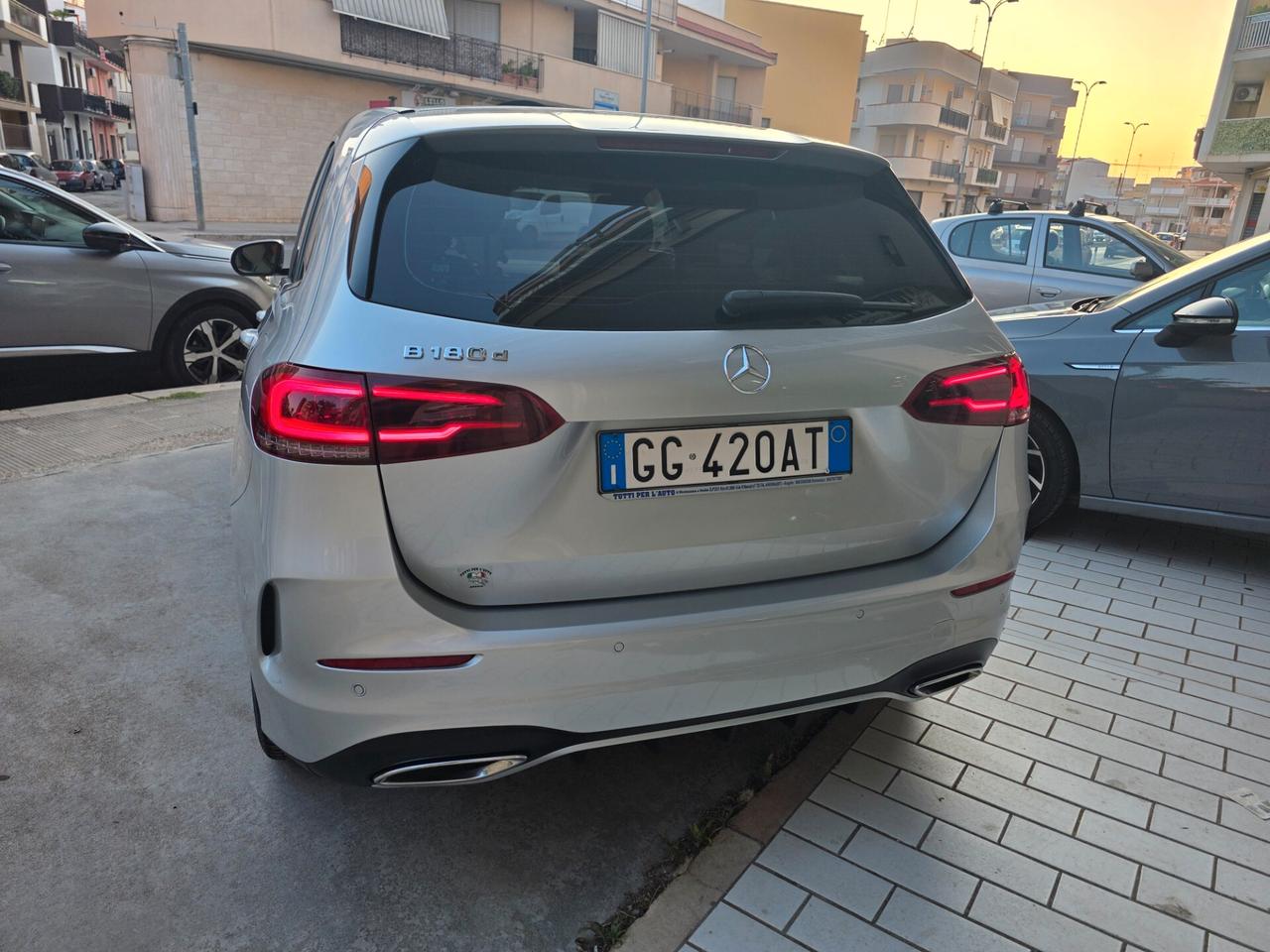 Mercedes-benz B 180 d PREMIUM AMG 2021