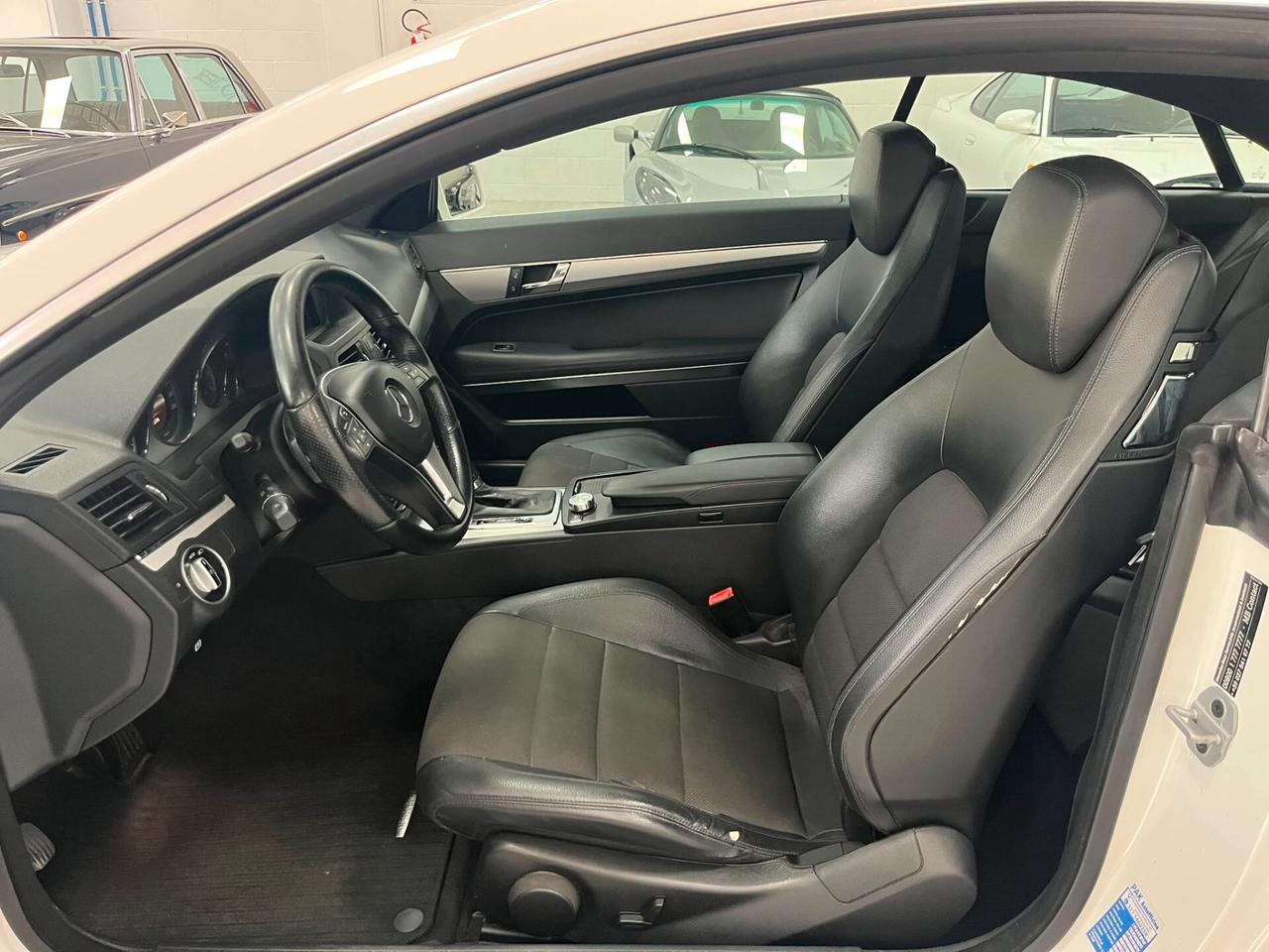 Mercedes-Benz E 220 Coupe cdi