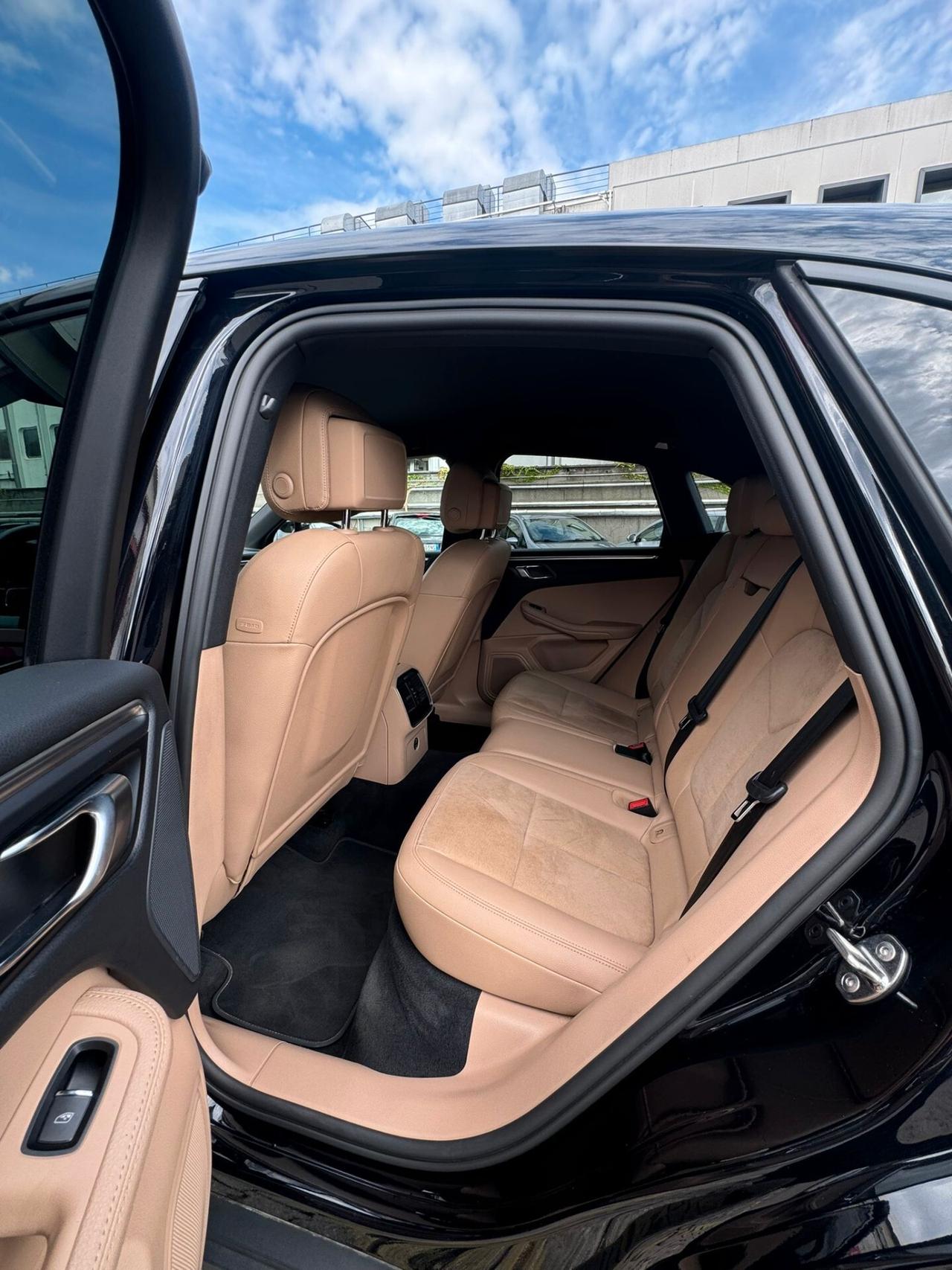 Porsche Macan 2.0