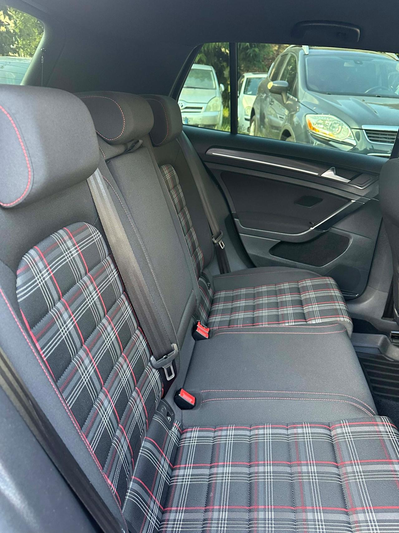 Volkswagen GOLF GTI PERFORMANCE 5P EU6B FULLOPT
