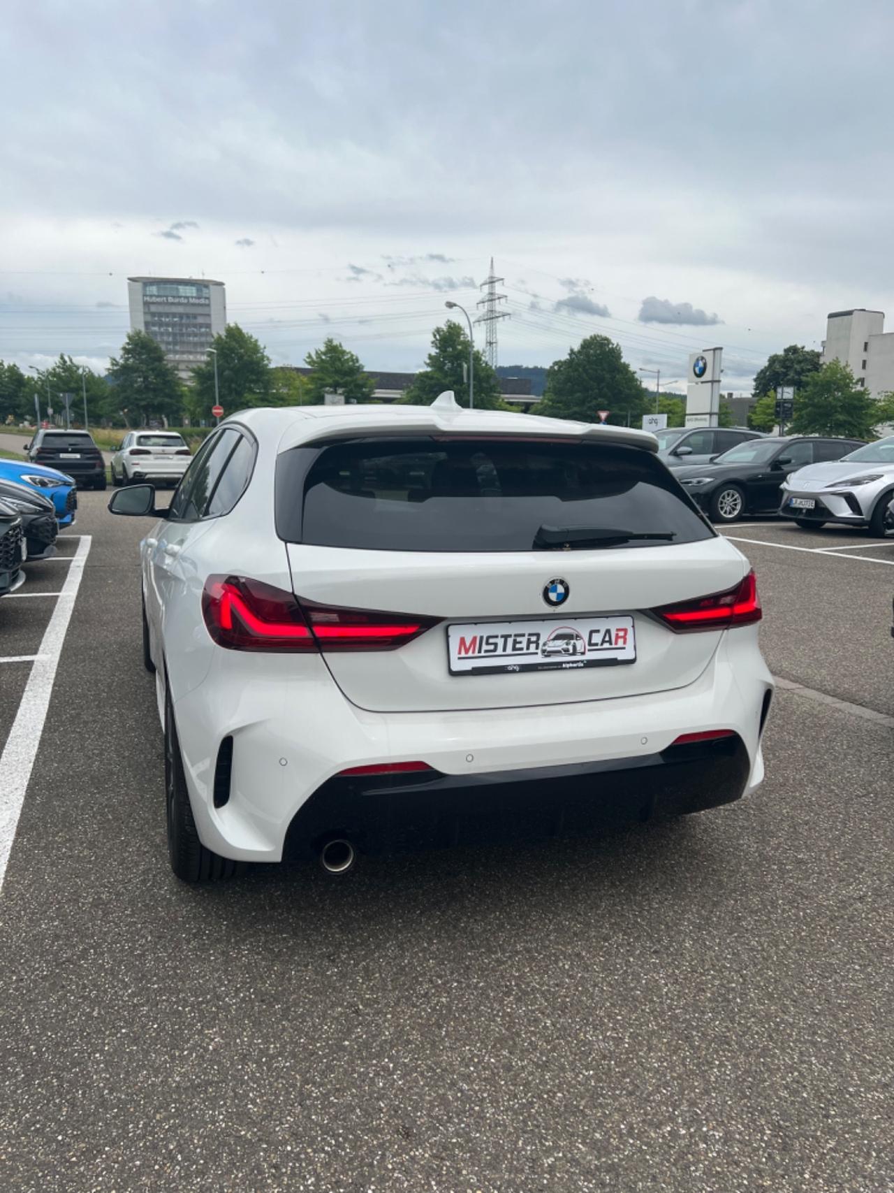 Bmw 118 118i 5p. Msport
