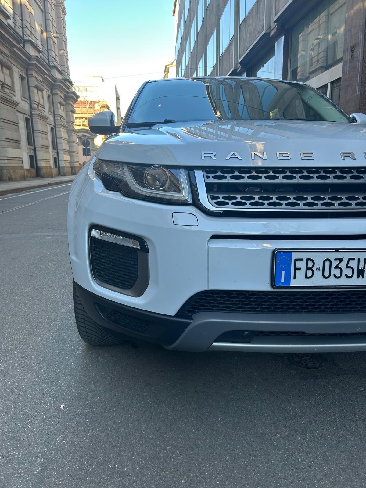 Land Rover Range Evoque 2.0 TD4 180 CV 5p. SE