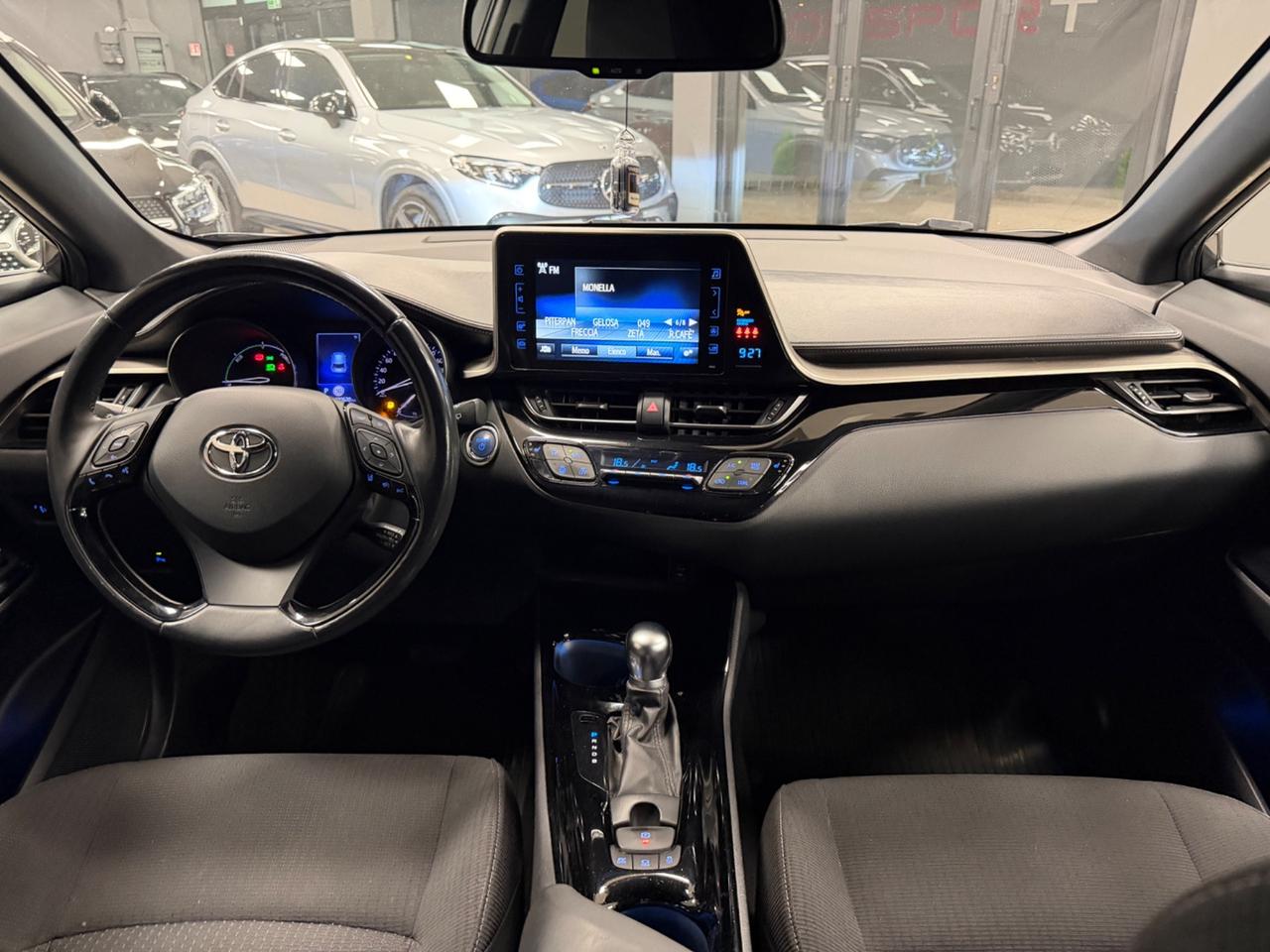 Toyota C-HR 1.8 Hybrid E-CVT Trend