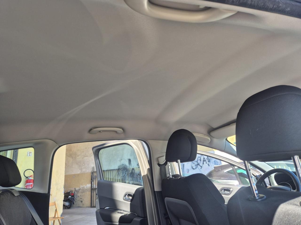 Peugeot 3008 1.6 HDi 110CV Tecno