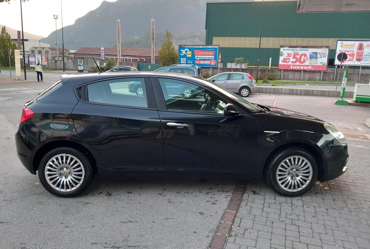 Alfa Romeo Giulietta 1.4 Turbo 105 CV Progression