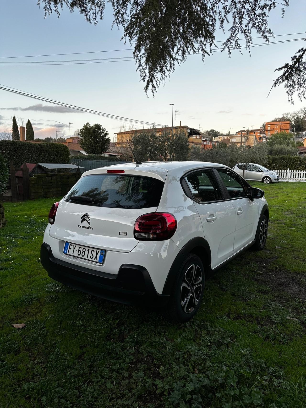 Citroen C3 PureTech 82 S&S Shine