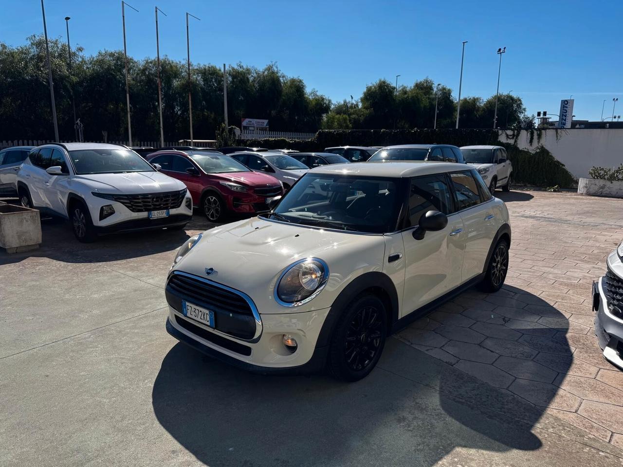 MINI COOPER 1.5 BENZINA 6 MARCE MANUALE