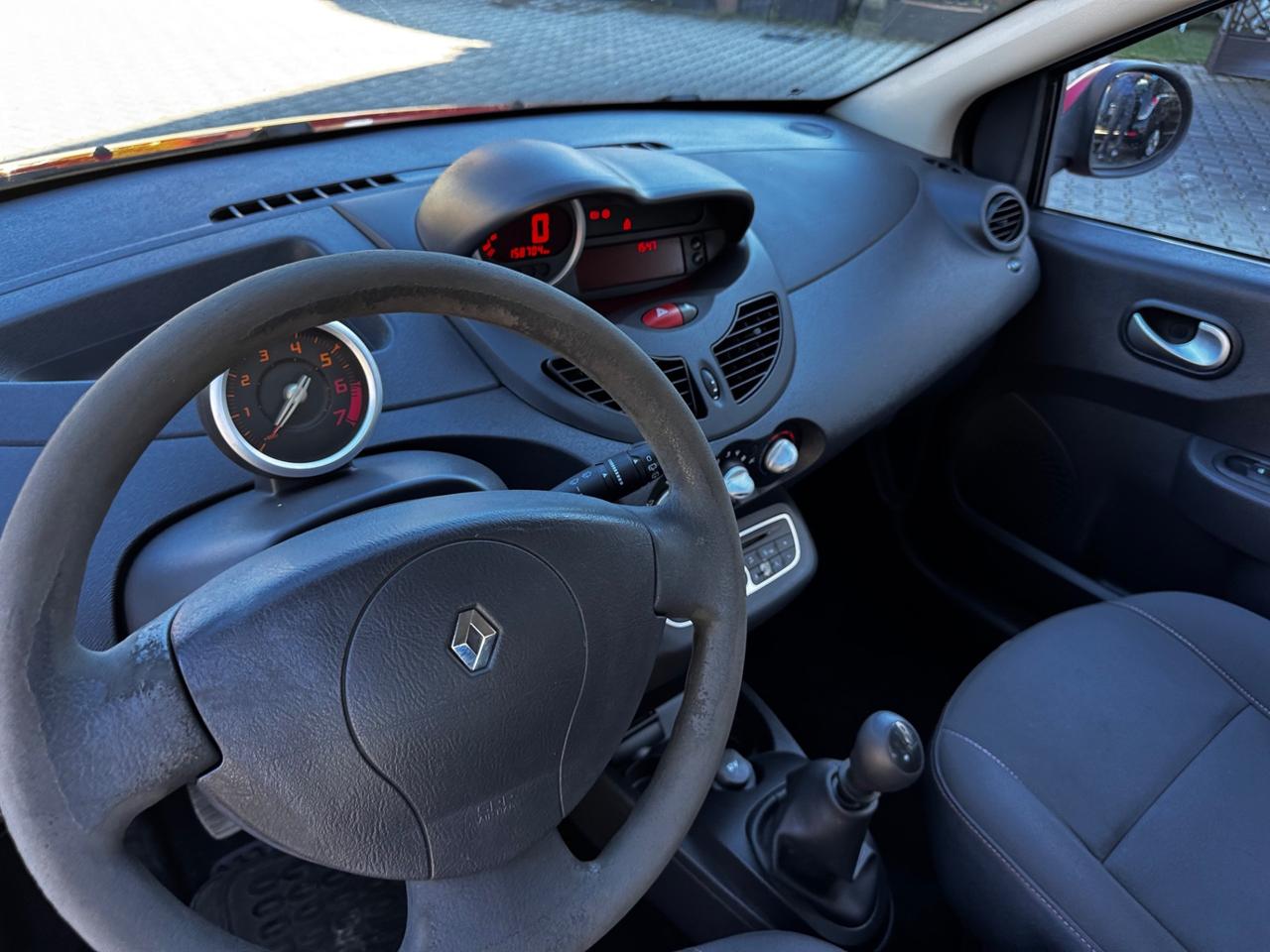Renault Twingo 1.2 GPL Le Iene neopatentati