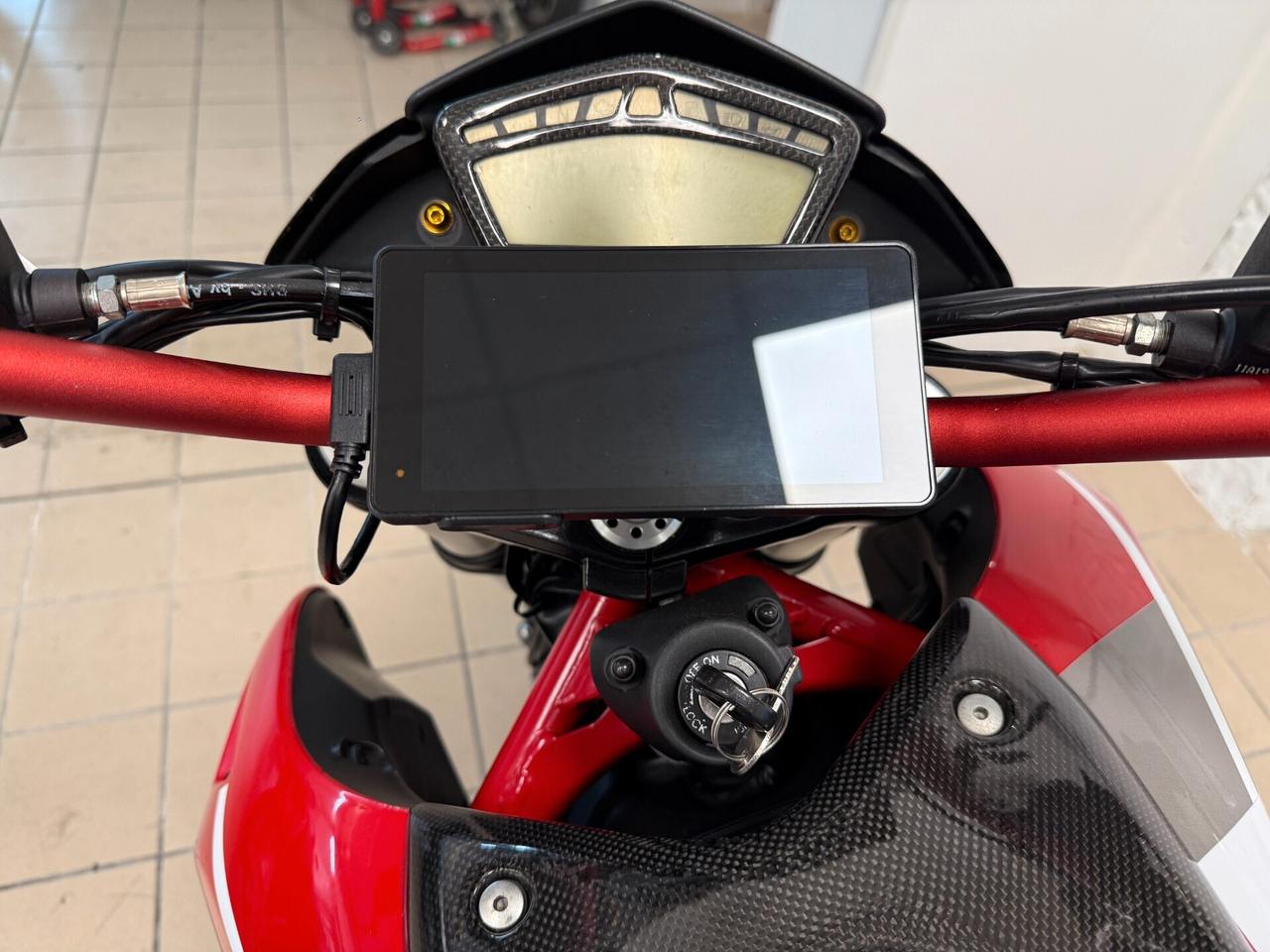 Ducati Hypermotard 796