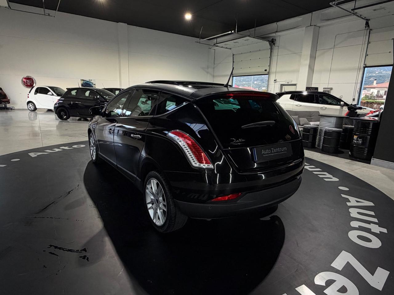 Lancia Delta 1.6 MJT DPF Platino