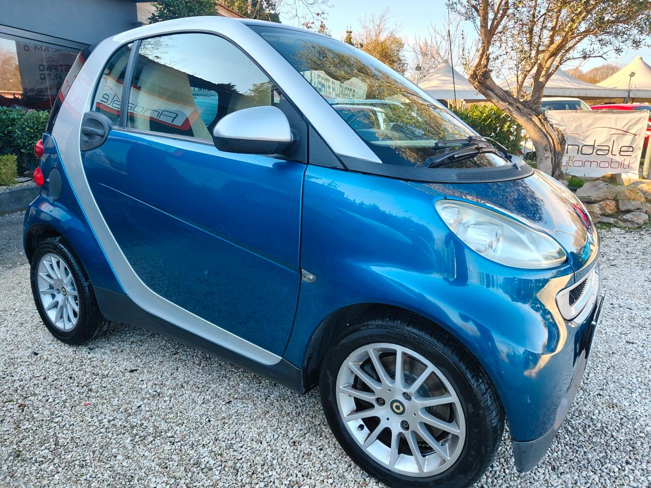 Smart ForTwo 1000 62 kW coupé solo 87000km