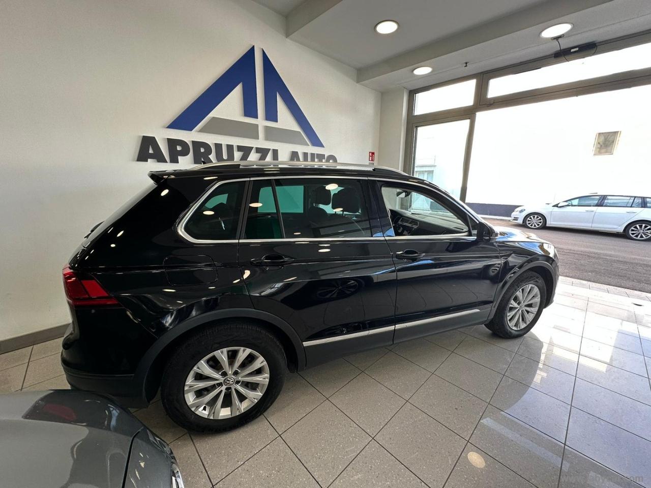 VOLKSWAGEN Tiguan 2.0 TDI DSG 4MOTION Advanced BMT