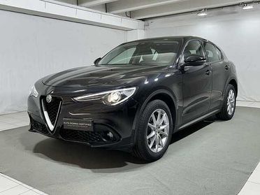Alfa Romeo Stelvio 2.2 Turbodiesel 180 CV AT8 Q4 Business