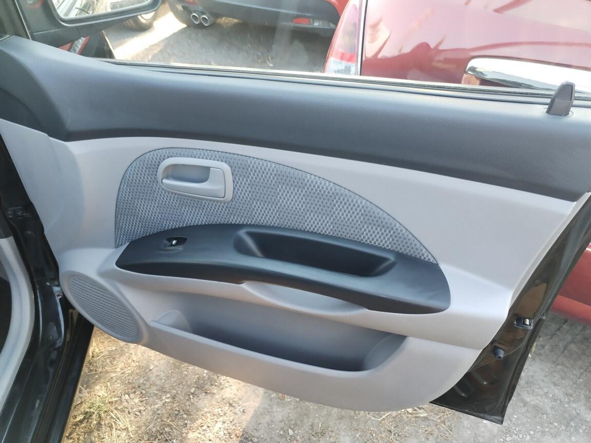 Kia Picanto 1.1 12V Spicy 43000KM ANNO 2007 CONSEGNA CON MANUTENZIONI FATTE