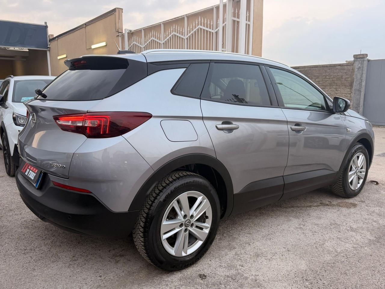 Opel Grandland X 1.6 120CV NAVI FINANZIABILE