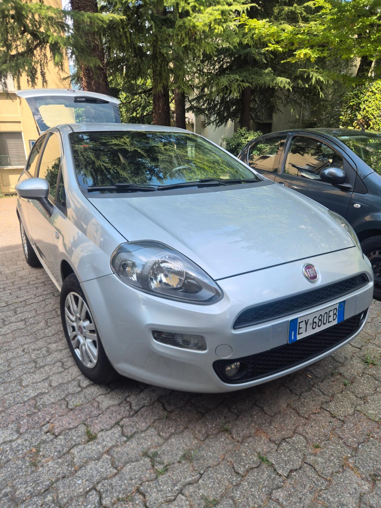 Fiat Punto 1.2 benzina euro 6 lounge