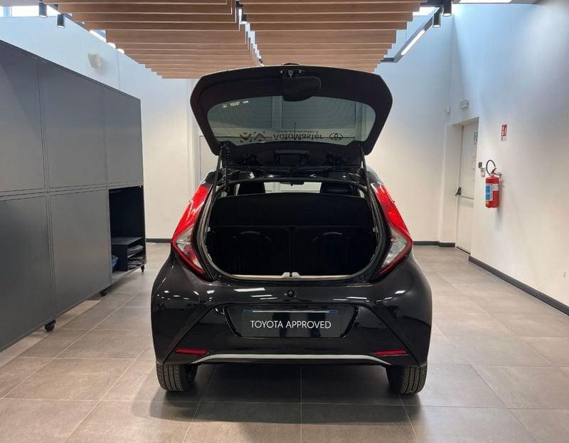 Toyota Aygo 1.0 VVT-i 72 CV 5 porte x-trend