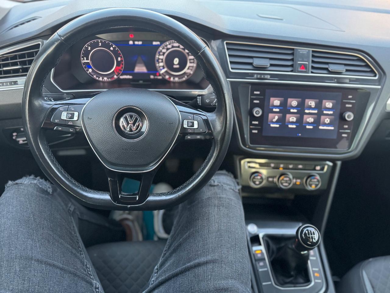 Volkswagen Tiguan 1.6 116CV R-LINE