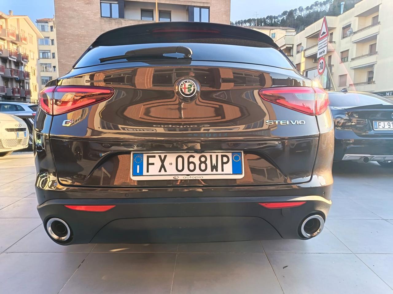 Alfa Romeo Stelvio 2.2 Turbodiesel 210 CV AT8 Q4