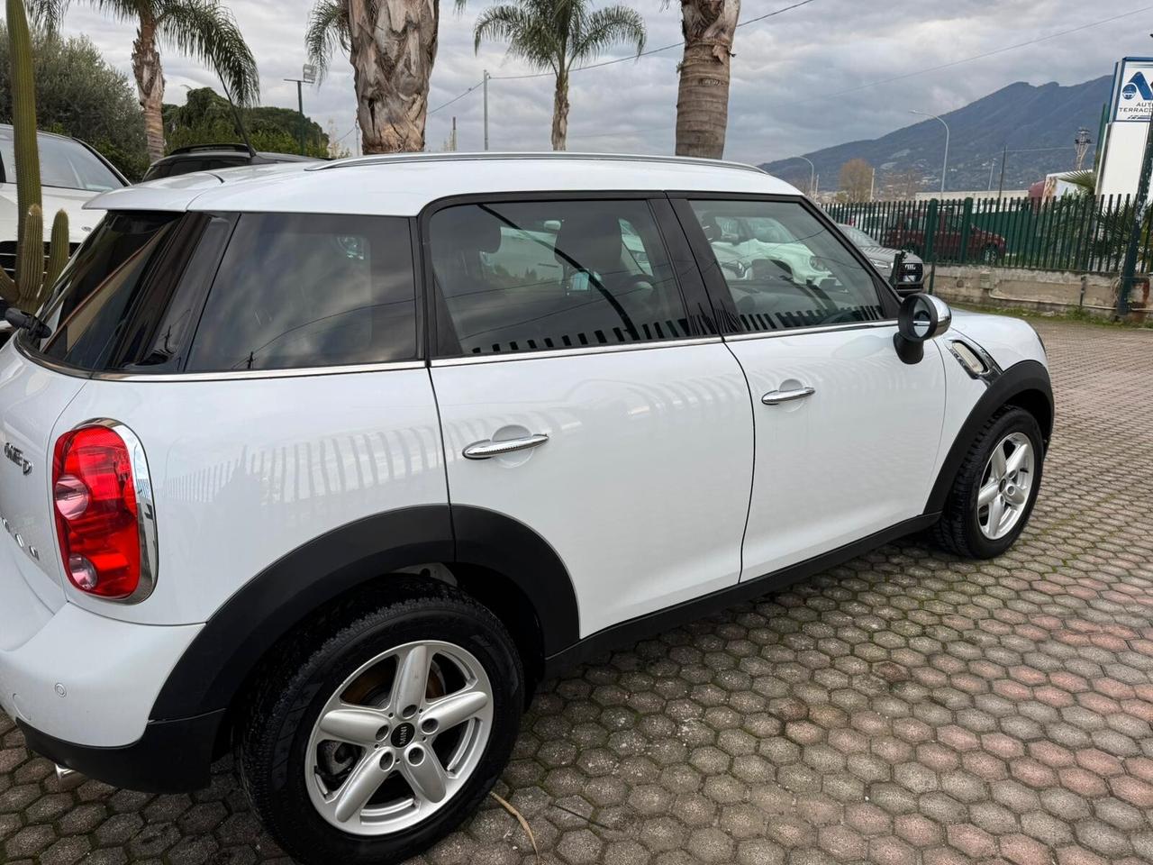 Mini Cooper D Countryman Mini 1.6 Cooper D Business Countryman