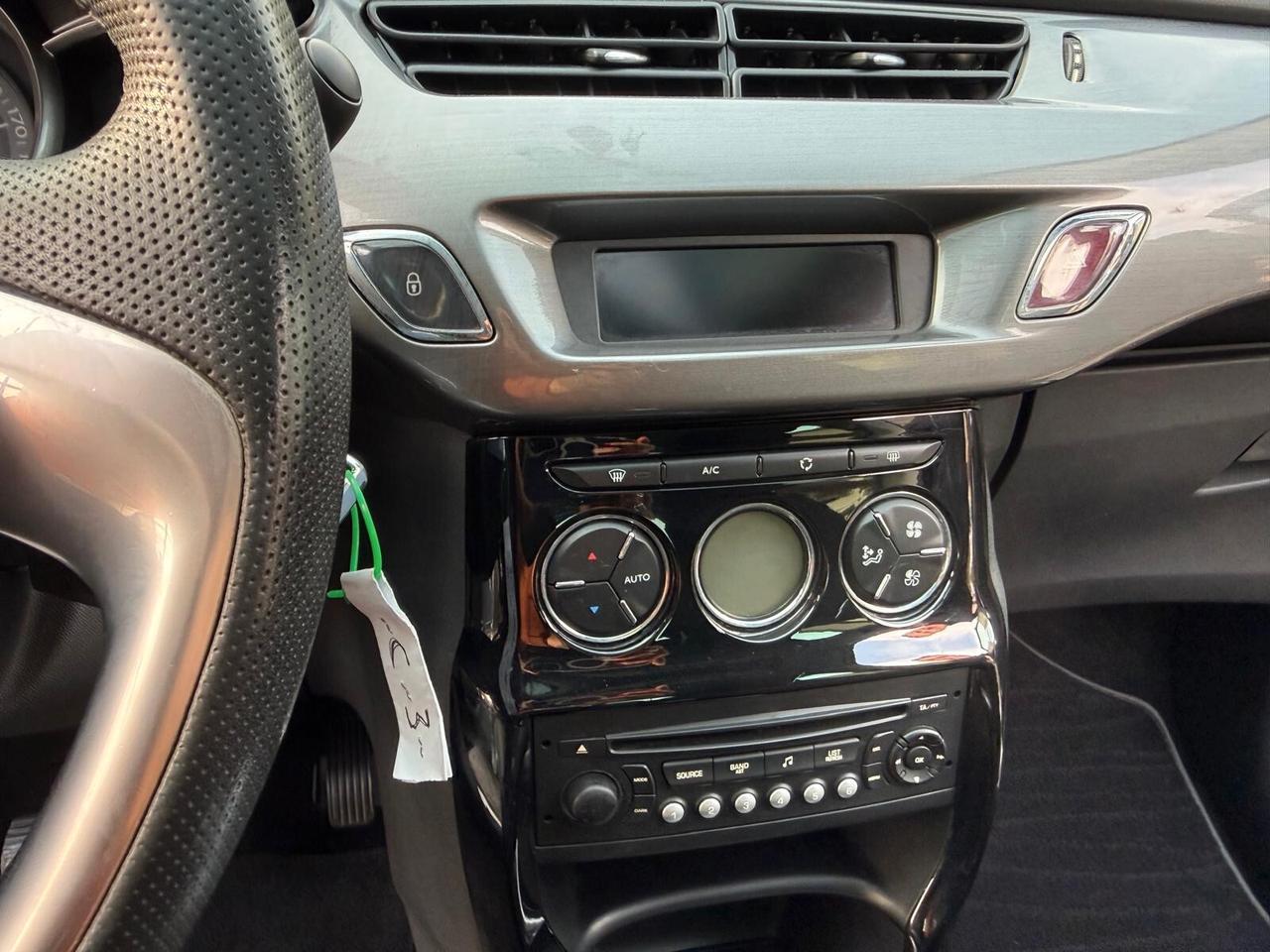 Citroen C3 1.6 HDi ExclusivSTYLE TETTO PANORAMICO