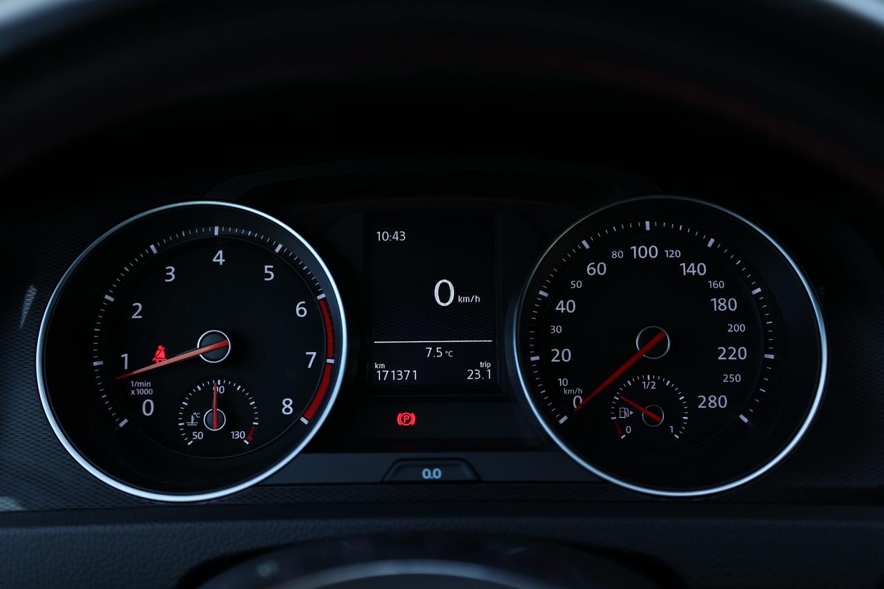 Volkswagen Golf GTI - 3p 2.0 tsi Performance Business&Drive