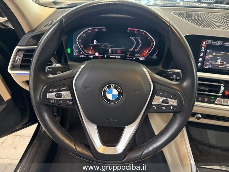 BMW Serie 3 G21 2019 Touring Diese 320d Touring mhev 48V Luxury auto