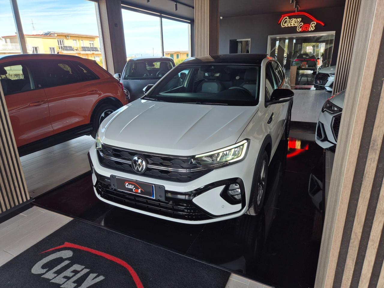 Volkswagen Taigo 1.0 TSI 110 CV R-Line KM0