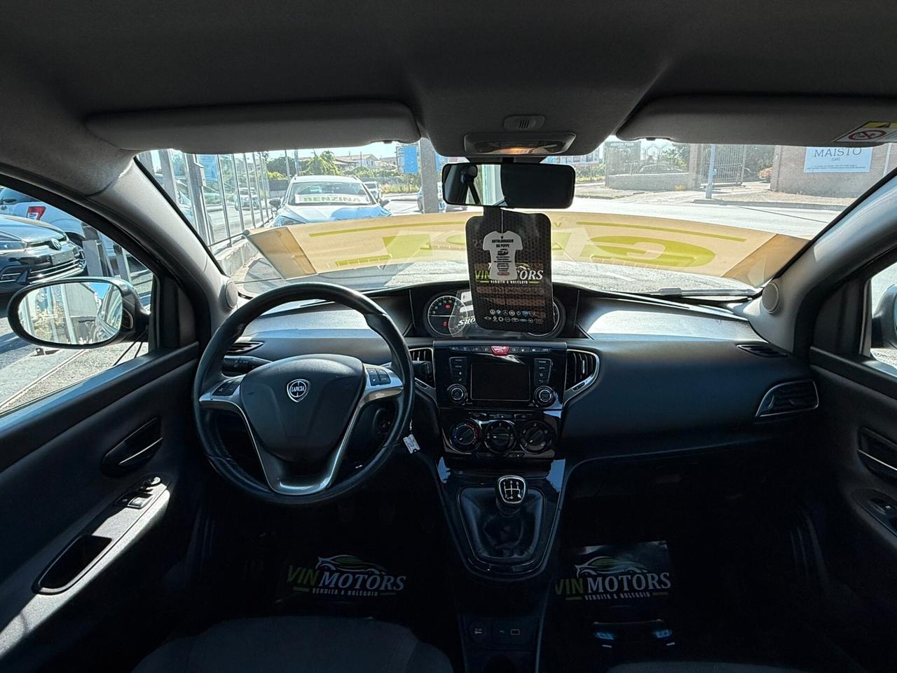 Ypsilon 1.2 69 CV 5 porte GPL Ecochic Platinum 12/2019