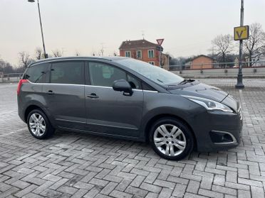 Peugeot 5008 1.6 HDi 7 POSTI Allure 12 MESI GARANZIA